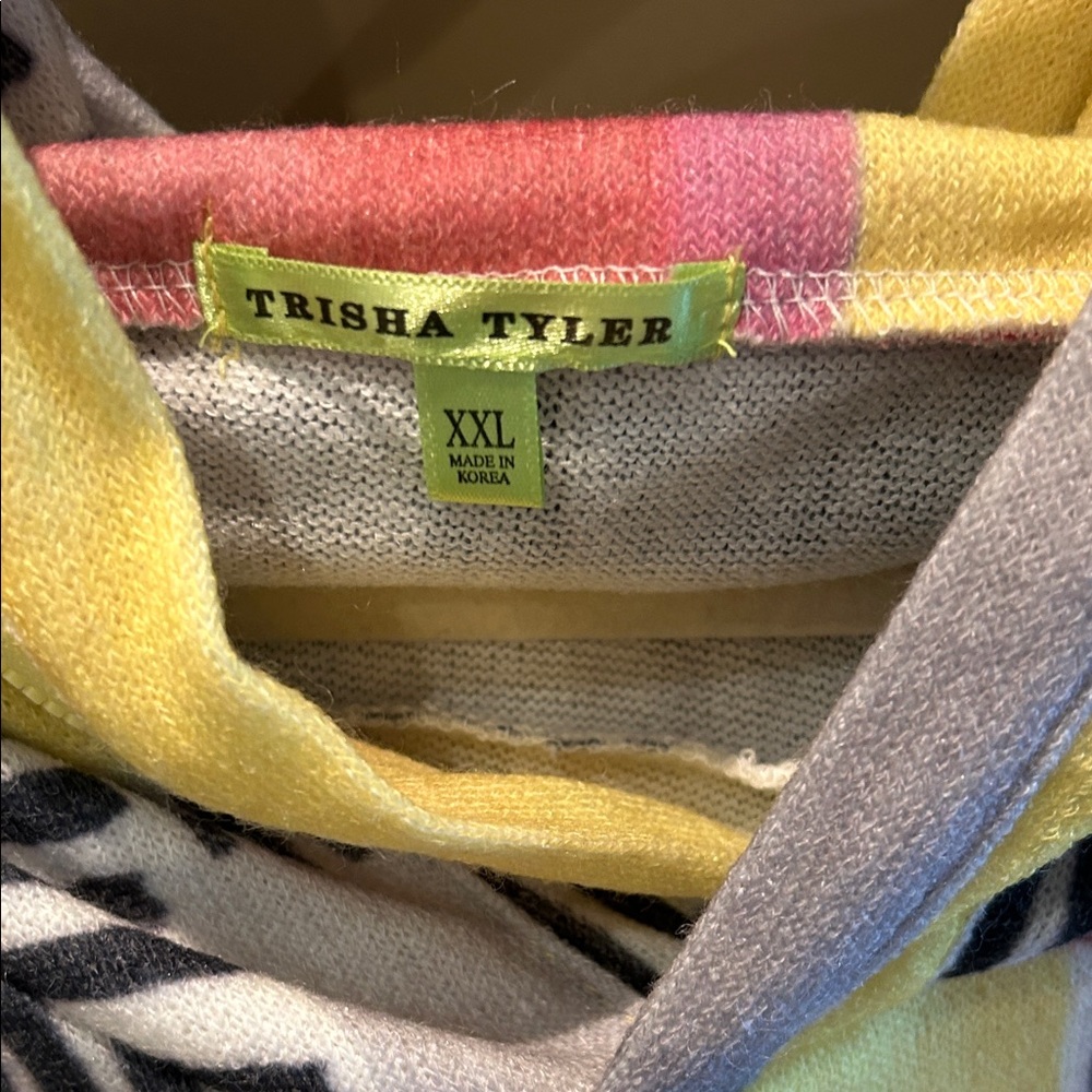 Trisha Tyler Women's Hoodie NWT - Picture 3 of 6
